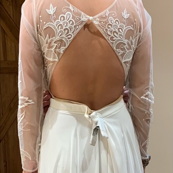 Brand New Two Piece Wedding Dress - Picture 3 of 5